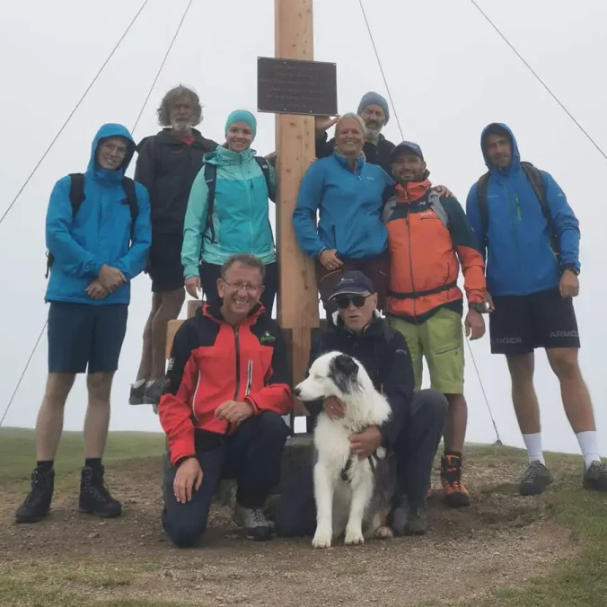 Neues Gipfelkreuz für den Maurerkogel (2074 m)