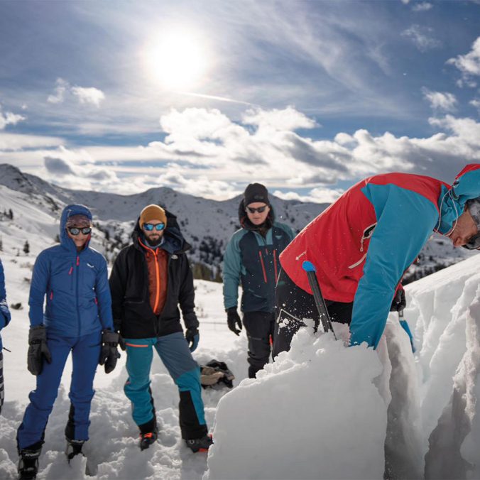 Alpinblindflug: Die Welt unter der Schneedecke