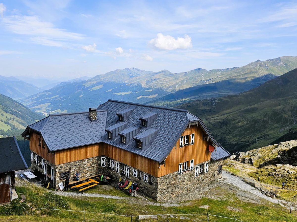 250805 Schutzhaus 2 250805 Schutzhaus 2